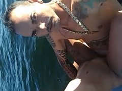 Xvideos BR Gremista Fodendo no Jet Ski em Alto Mar com Duas Putas